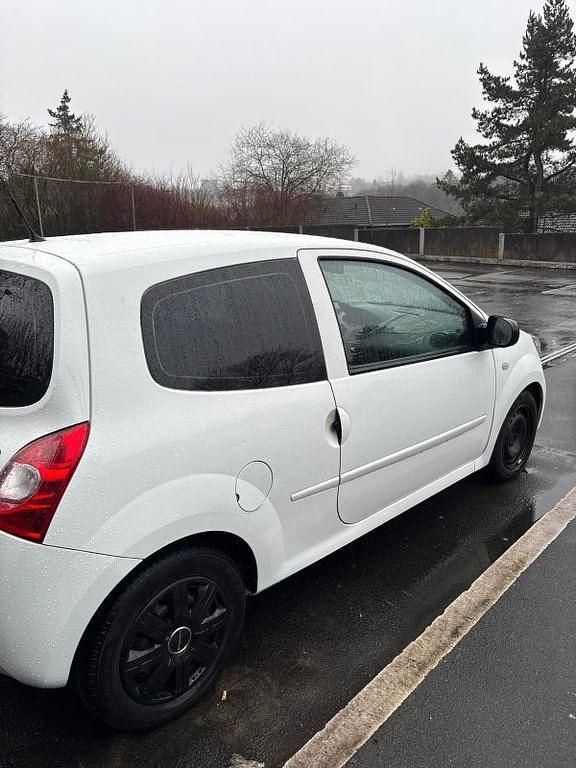 Gebraucht Renault Twingo Dynamique 75 PS (55 kW) 2012 Weiß Kleinwagen