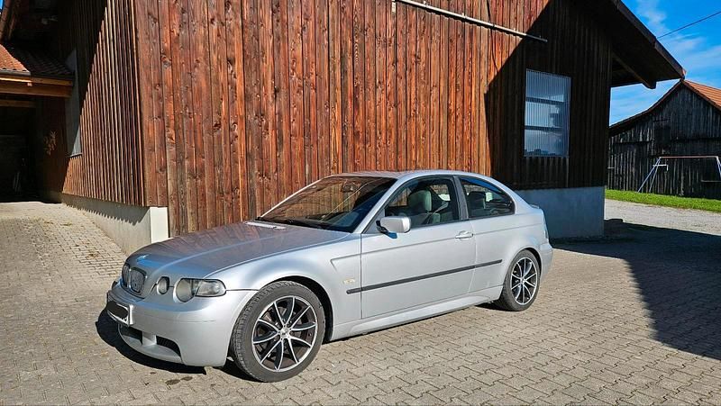 Silber Gebraucht 2002 BMW 318 Compact M Sport Kleinwagen | 1.000 € (Superpreis) - Bild 1/4