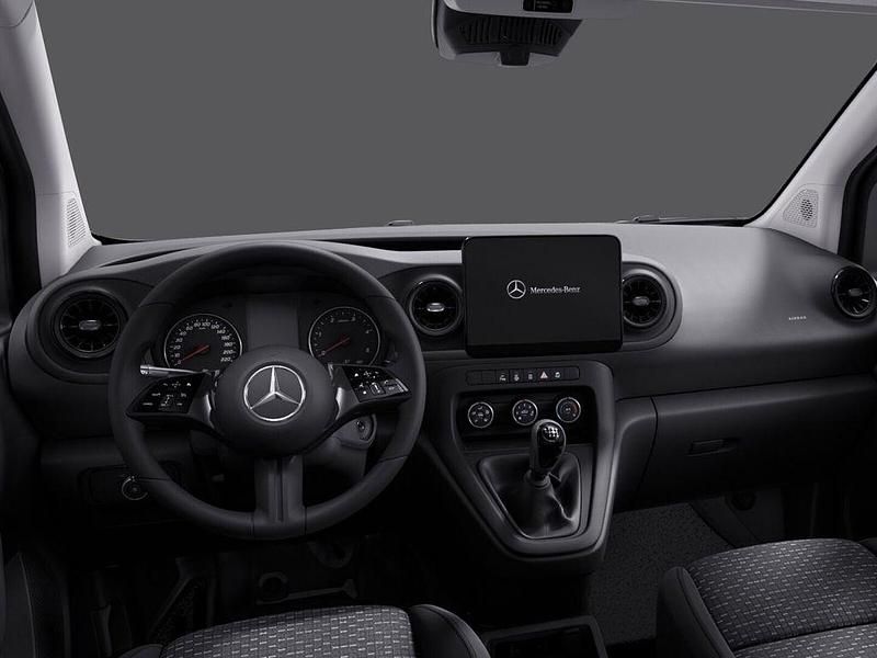 Neu Mercedes Citan 110 95 PS (69 kW) 2026 Schwarz Van / Kleinbus