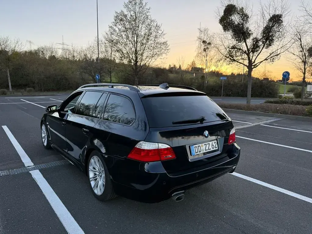 Second-hand BMW 520 Exclusive 177 CP (130 kW) 2010 Albastru Break