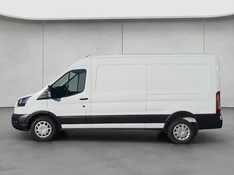 Gebraucht Ford Transit Trend 131 PS (96 kW) 2023 Weiß Pickup