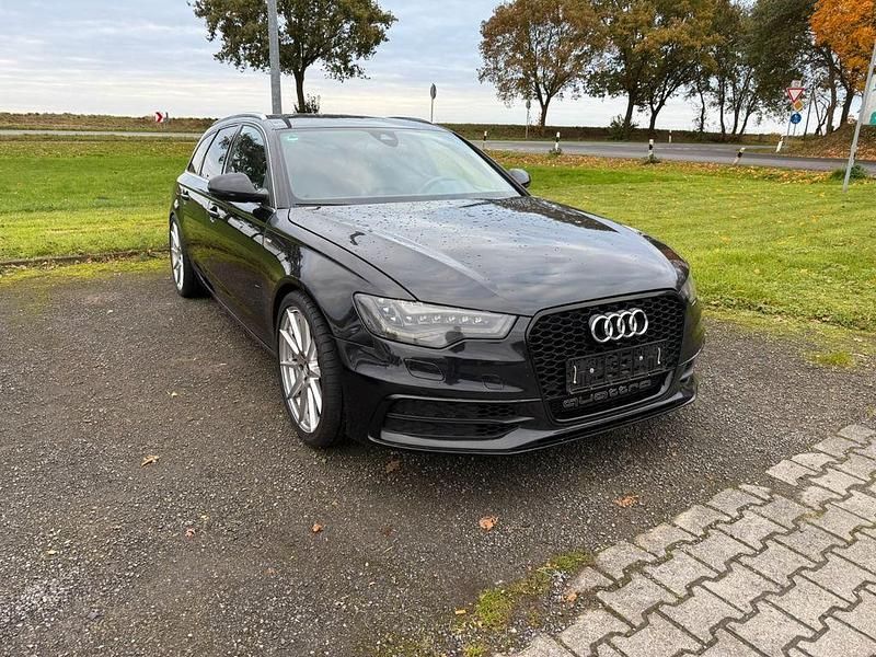 Schwarz Gebraucht 2011 Audi A6 Ambiente Kombi | 9.900 € (Teuer) - Bild 1/4