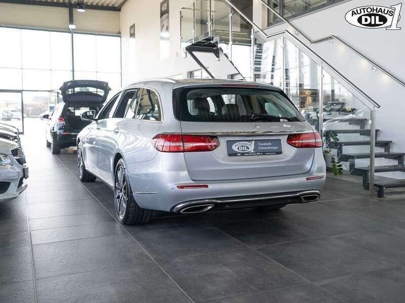 Second-hand Mercedes E250 211 CP (155 kW) 2017 Argintiu Break