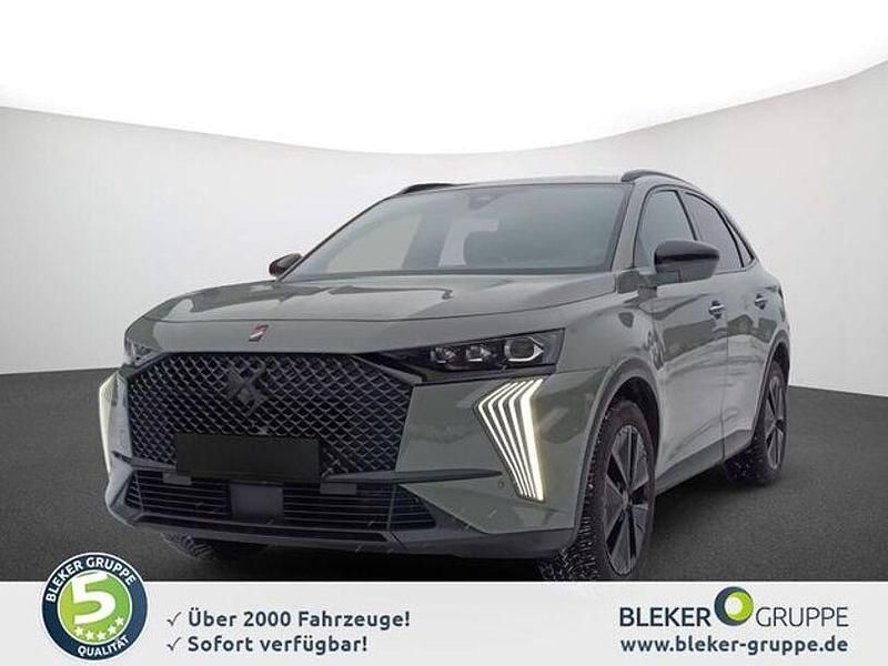 Grau Gebraucht 2023 DS Automobiles DS7 Crossback Performance Line Plus SUV | 24.890 € (Superpreis) - Bild 1/4