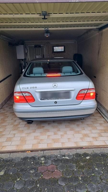 Silber Gebraucht 1999 Mercedes CLK200 Coupé | 4.500 € (Guter Preis) - Bild 1/4
