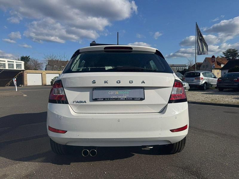 Gebraucht Skoda Fabia Ambition 95 PS (69 kW) 2021 Weiß Kleinwagen
