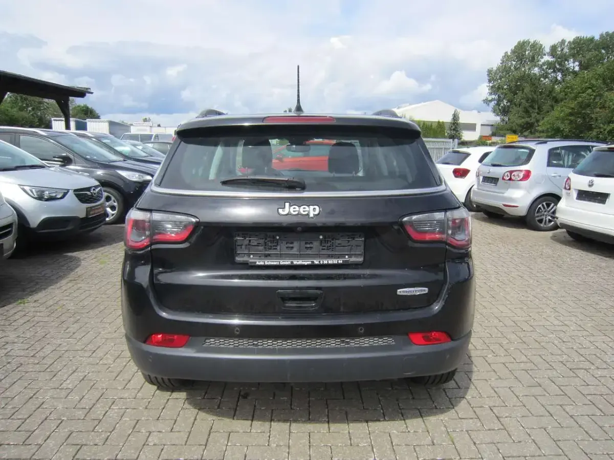 Gebraucht Jeep Compass Longitude 140 PS (102 kW) 2019 Diamond black crystal p/c SUV