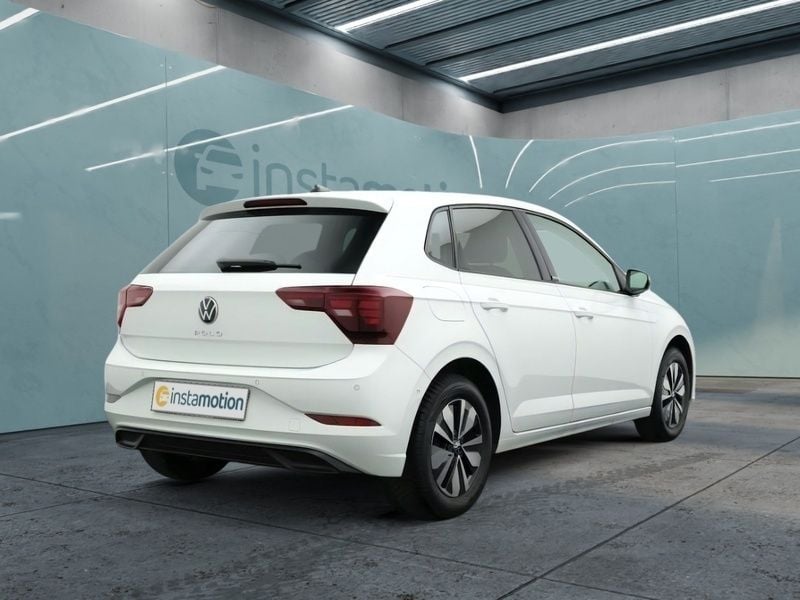 Gebraucht VW Polo Move 95 PS (69 kW) 2024 Weiß Limousine