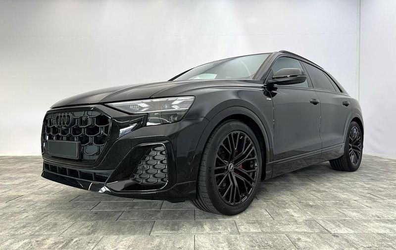 Schwarz Neu 2025 Audi Q8 Sport SUV | 94.980 € (Guter Preis) - Bild 1/4
