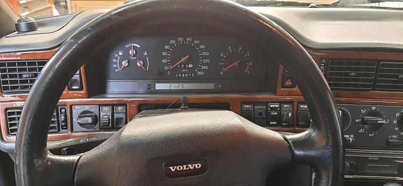 Gebraucht Volvo 850 290 PS (213 kW) 1995 Schwarz Kombi