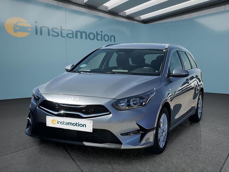 Silber Gebraucht 2025 Kia Ceed Sportswagon Kombi | 27.749 € (Guter Preis) - Bild 1/4