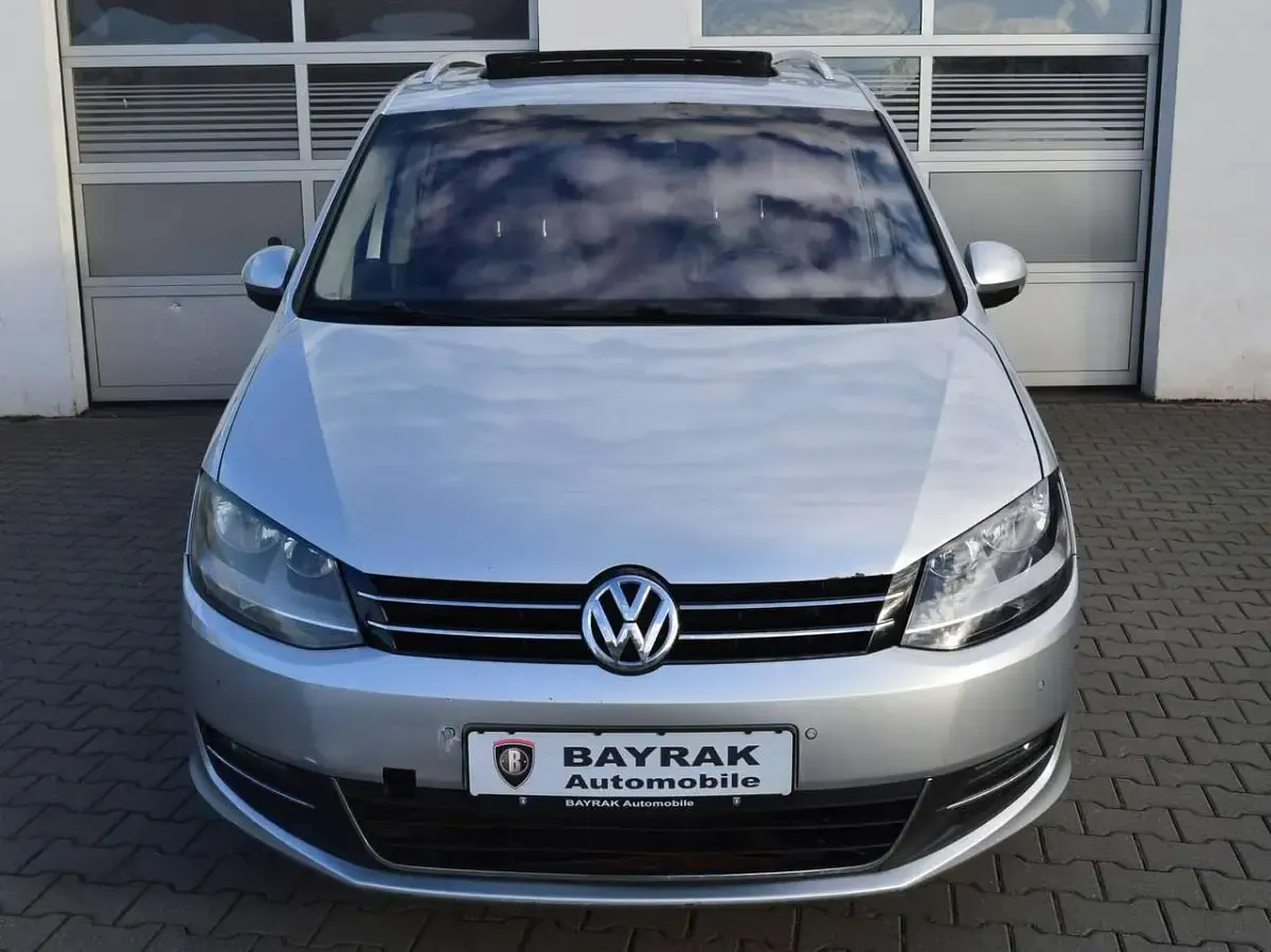 Gebraucht VW Sharan Highline 170 PS (125 kW) 2012 Reflexsilber metallic Van / Kleinbus
