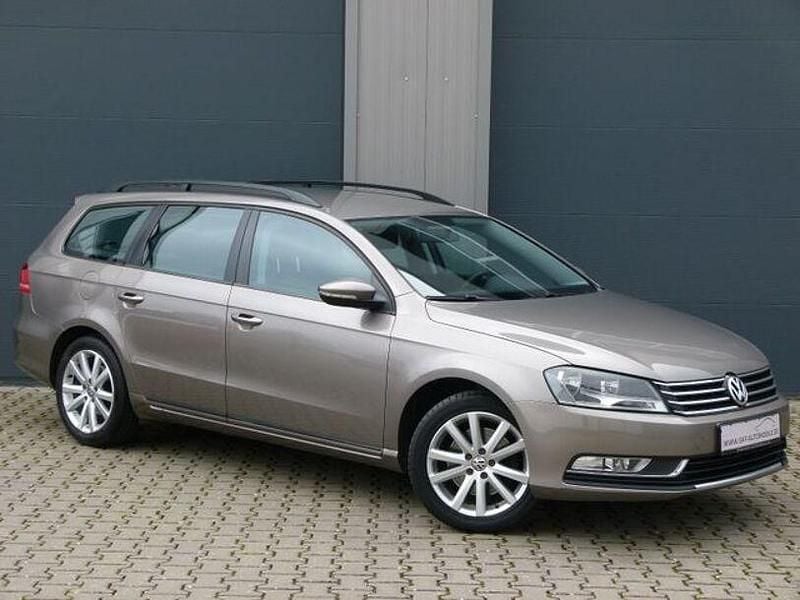 Gebraucht VW Passat 221 PS (162 kW) 2011 Deep black Kombi