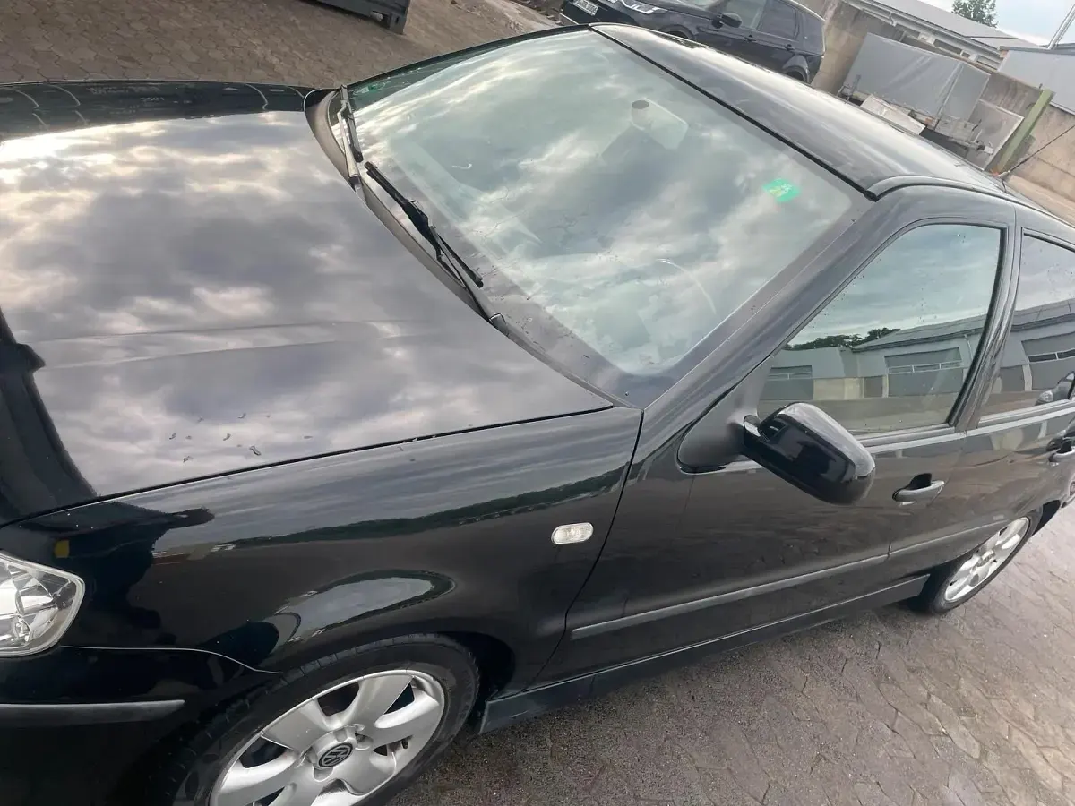 Gebraucht VW Polo 76 PS (55 kW) 2000 Schwarz Kleinwagen