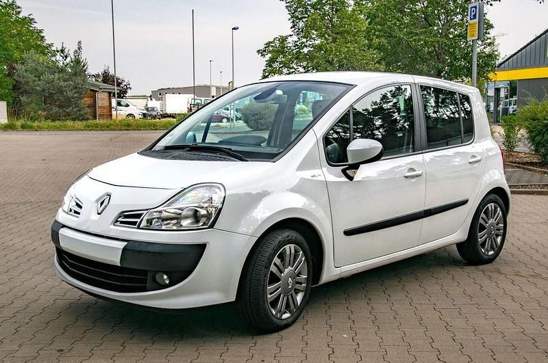 Weiß Gebraucht 2012 Renault Modus Night&Day Van / Kleinbus | 4.490 € (Fairer Preis) - Bild 1/4