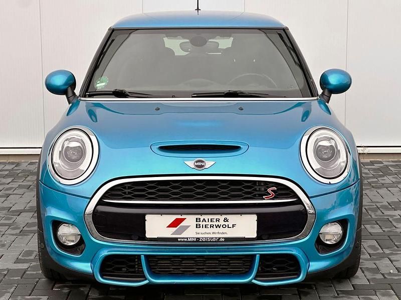 Gebraucht Mini Cooper S 192 PS (141 kW) 2016 Electric blue ii metallic Kleinwagen
