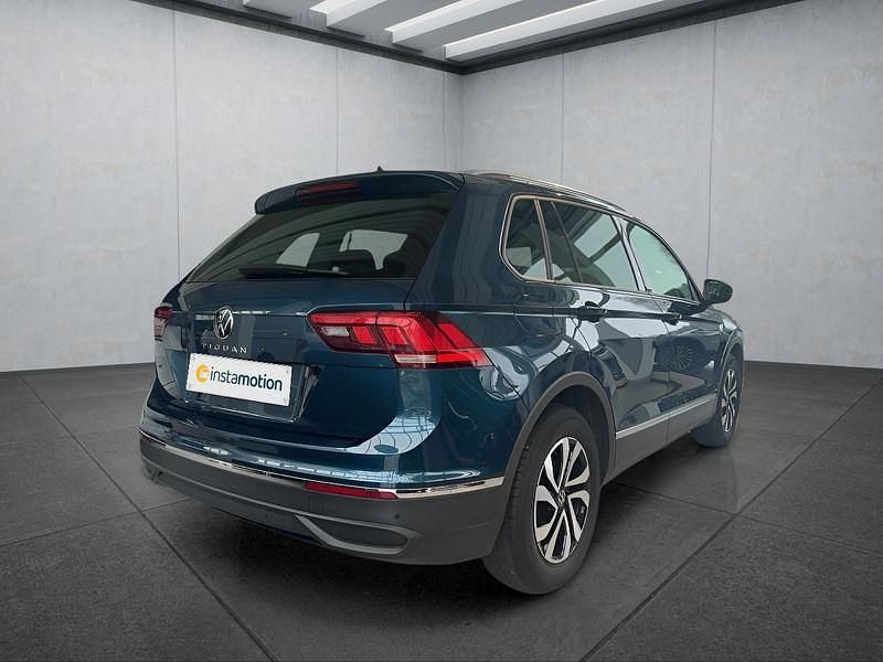 Gebraucht VW Tiguan 150 PS (110 kW) 2022 Blau SUV