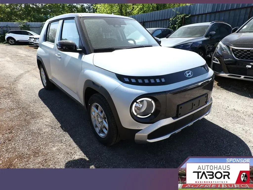 Neu Hyundai Inster 71 kW (97 PS) 2026 Atlas white / dachfarbe schwar Kleinwagen