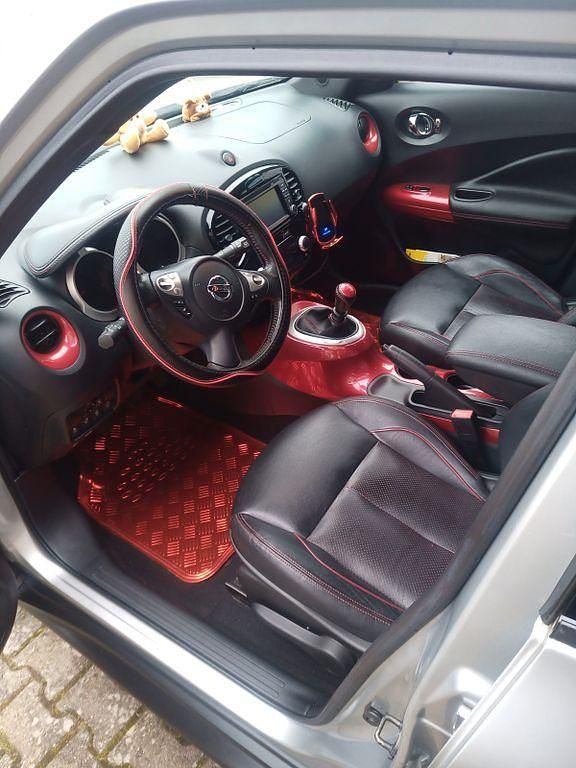 Gebraucht Nissan Juke Tekna 116 PS (85 kW) 2016 Silber SUV
