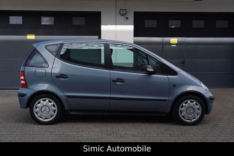 Gebraucht Mercedes A140 Classic 82 PS (60 kW) 2003 Blau Limousine