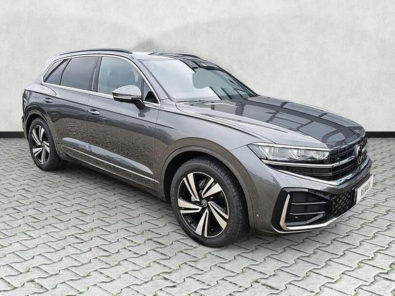 Neu VW Touareg 286 PS (210 kW) 2026 Andere SUV