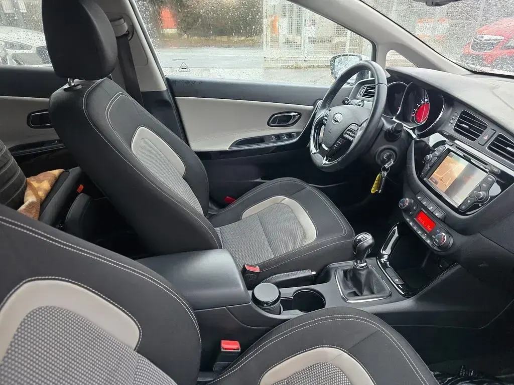 Brugt Kia Ceed 128 HK (94 kW) 2015 Hvid Hatchback