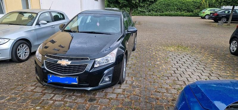Gebraucht Chevrolet Cruze 131 PS (96 kW) 2012 Schwarz Limousine