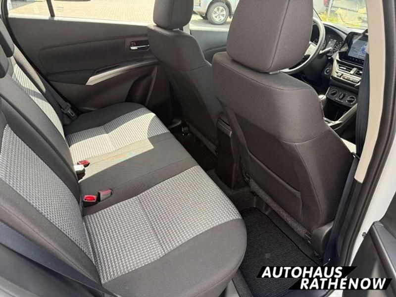 Neu Suzuki SX4 129 PS (94 kW) 2025 Cool white pearl metallic SUV