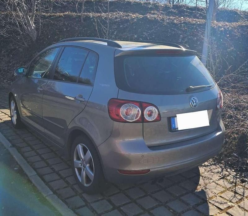 Gebraucht VW Golf VI Team 122 PS (89 kW) 2010 Kleinwagen