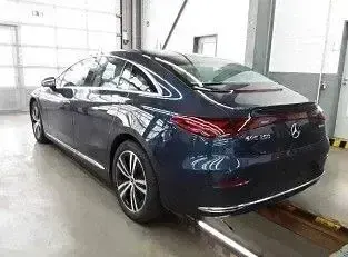 Gebraucht Mercedes EQE350 214 kW (292 PS) 2024 Sodalithblau Limousine