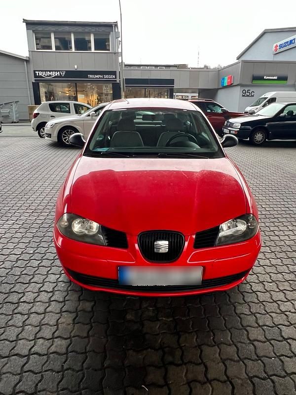 Gebraucht Seat Ibiza 64 PS (47 kW) 2003 Rot Kleinwagen