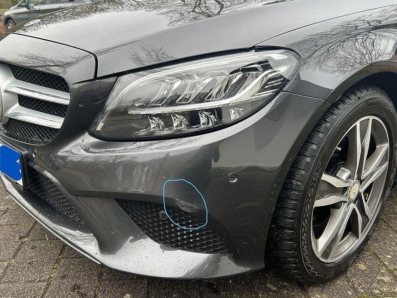 Gebraucht Mercedes C220 Avantgarde 194 PS (142 kW) 2020 Grau Kombi