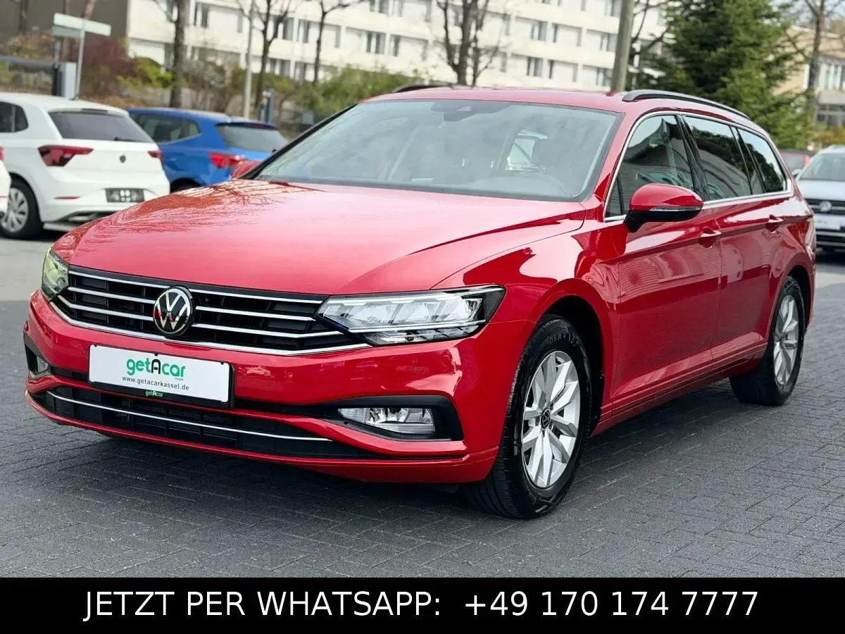 Gebraucht VW Passat Business 122 PS (89 kW) 2023 Rot Kombi