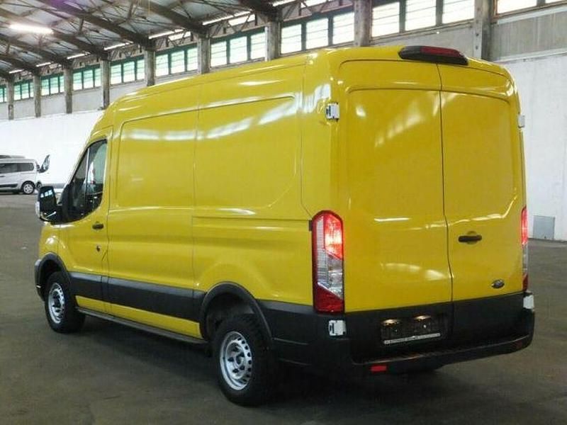 Gebraucht Ford Transit 107 PS (78 kW) 2020 Weiss Pickup