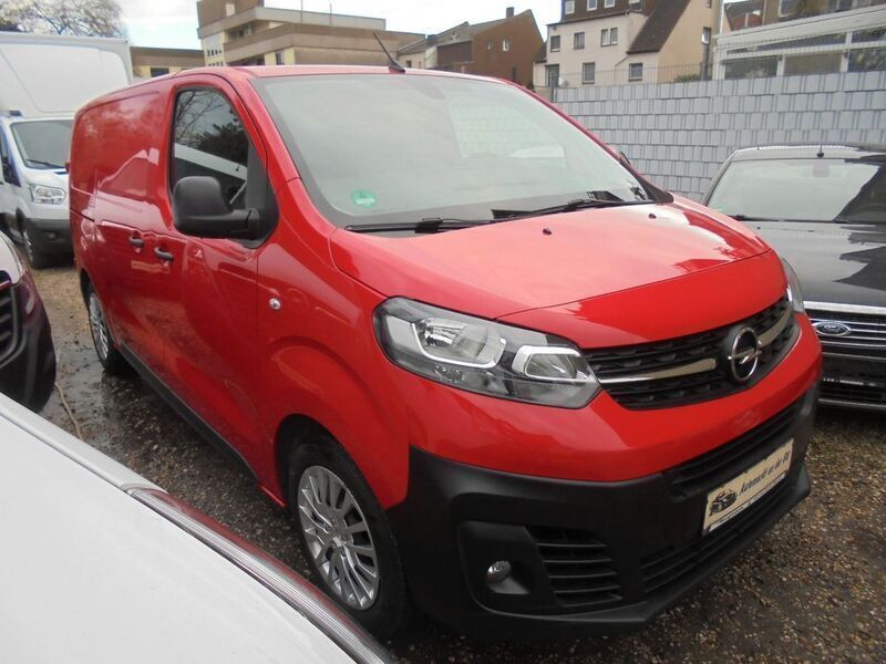 Rot Gebraucht 2022 Opel Vivaro Edition Van | 10.499 € (Superpreis) - Bild 1/4