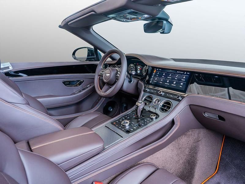 Neu Bentley Continental 782 PS (575 kW) 2025 Schwarz Limousine