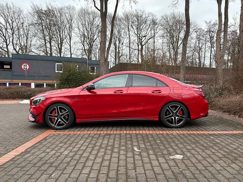 Gebraucht Mercedes CLA45 AMG AMG 360 PS (264 kW) 2015 Rot Coupé