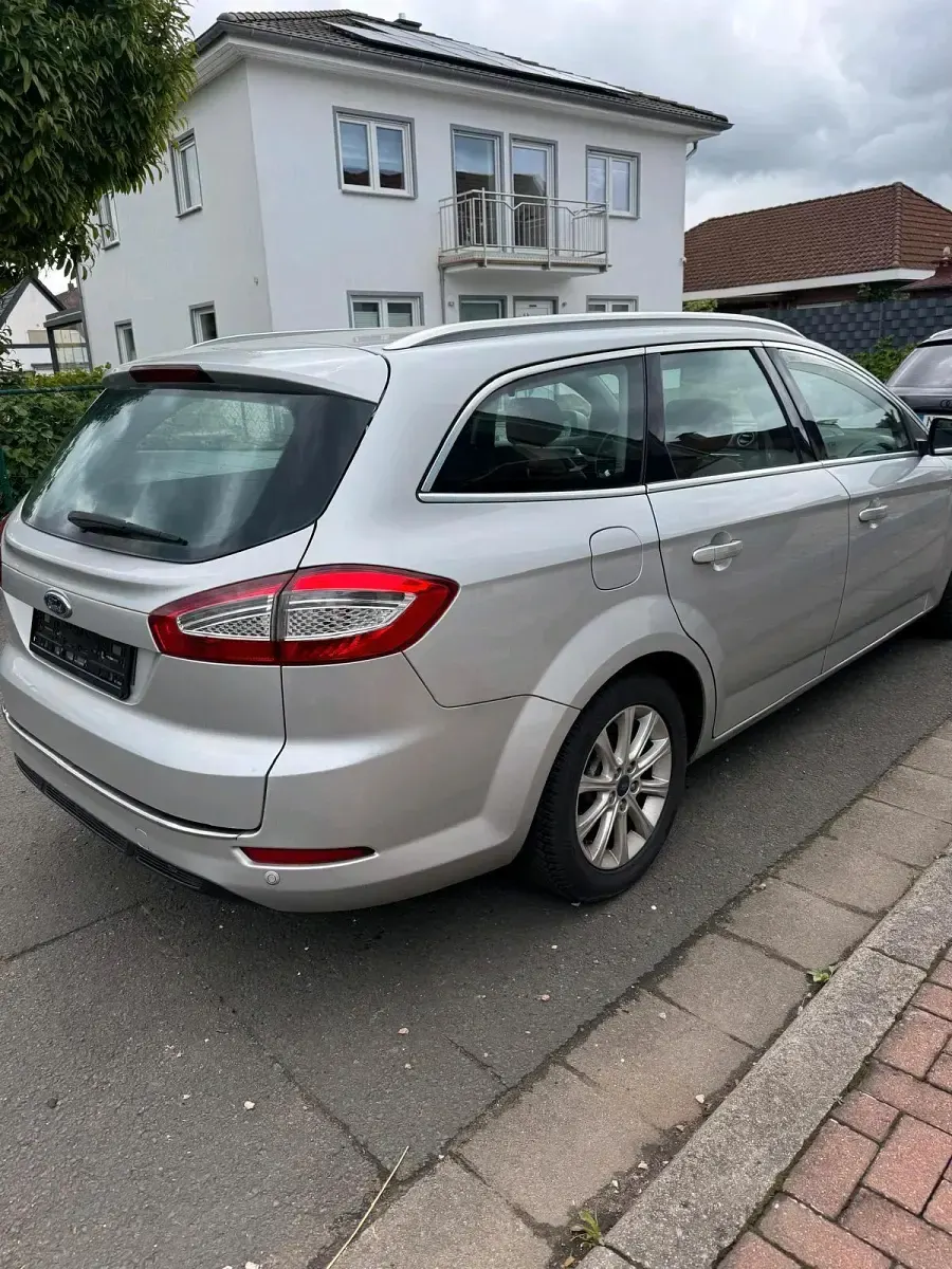 Second-hand Ford Mondeo 116 CP (85 kW) 2013 Argintiu Break