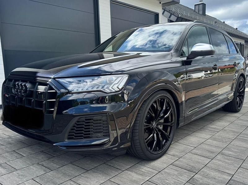Schwarz Gebraucht 2020 Audi SQ7 Ambiente SUV | 73.000 € (Fairer Preis) - Bild 1/4