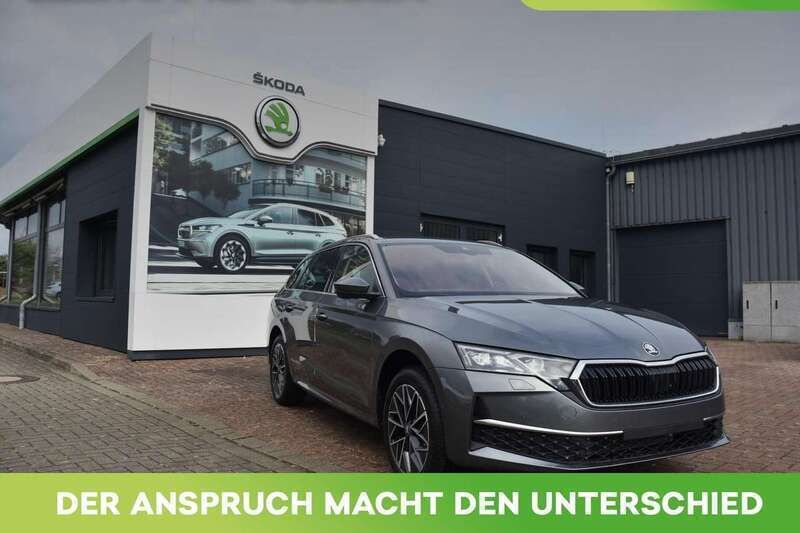 Graphit grau metallic Neu 2025 Skoda Octavia Tour Kombi | 42.990 € (Teuer) - Bild 1/4
