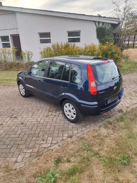 Gebraucht Ford Fusion Trend 80 PS (58 kW) 2003 Blau Kleinwagen