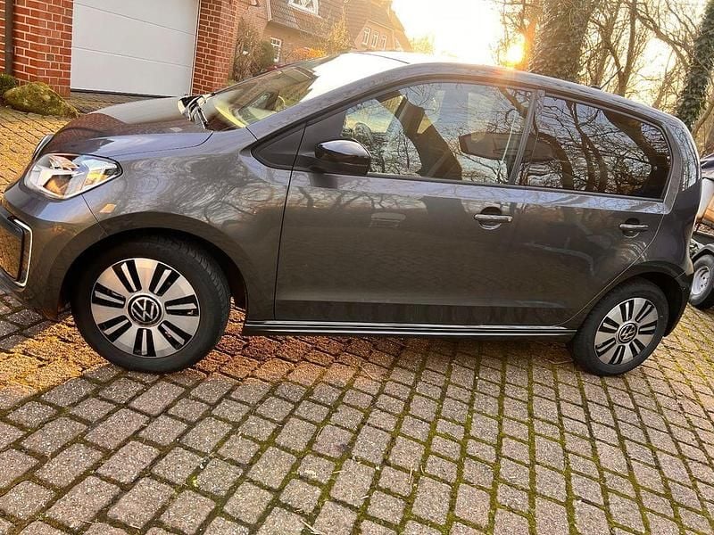 Gebraucht VW e-up! Style 61 kW (83 PS) 2022 Grau Kleinwagen