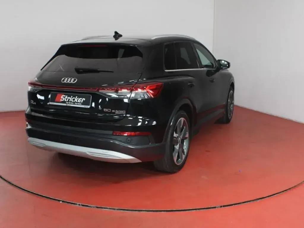 Usata Audi e-tron 219 kW (299 CV) 2021 Nero SUV