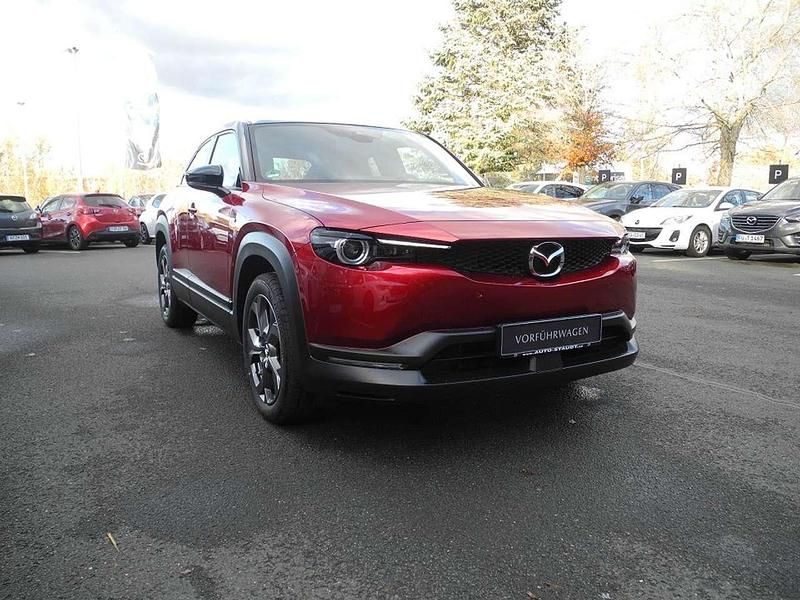 Gebraucht Mazda MX30 80 kW (110 PS) 2023 Multitone soul red crystal SUV