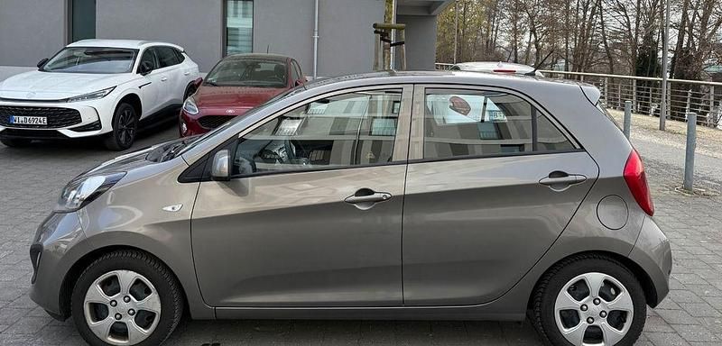 Gebraucht Kia Picanto 86 PS (63 kW) 2013 Braun Kleinwagen