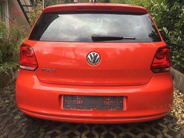 Gebraucht VW Polo Style 60 PS (44 kW) 2011 Orange Limousine
