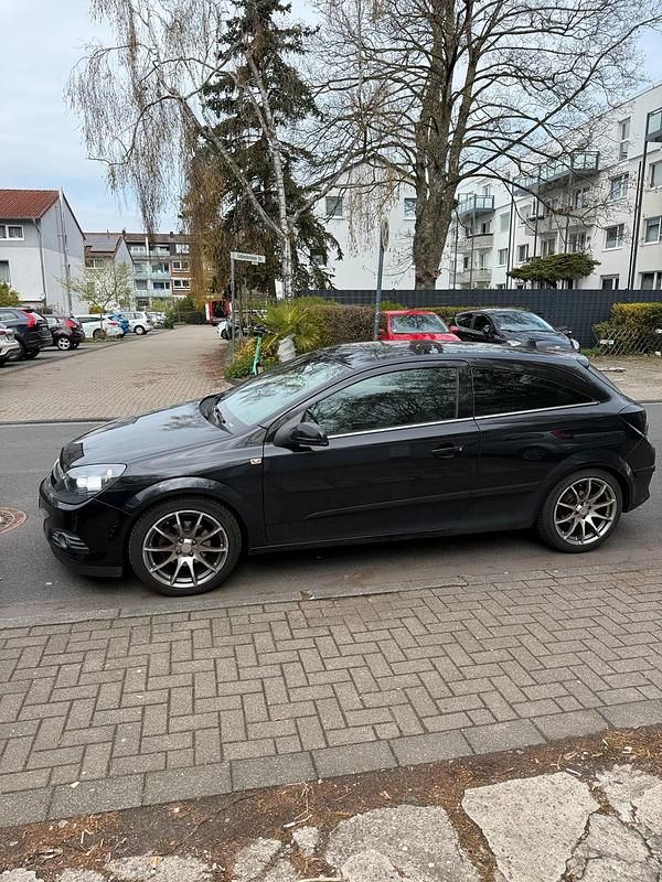Brugt Opel Astra 90 HK (66 kW) 2009 Sort Coupe