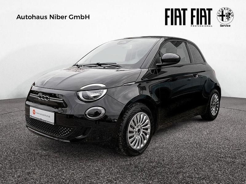 Schwarz Gebraucht 2023 Fiat 500e Action | 15.299 € (Guter Preis) - Bild 1/4