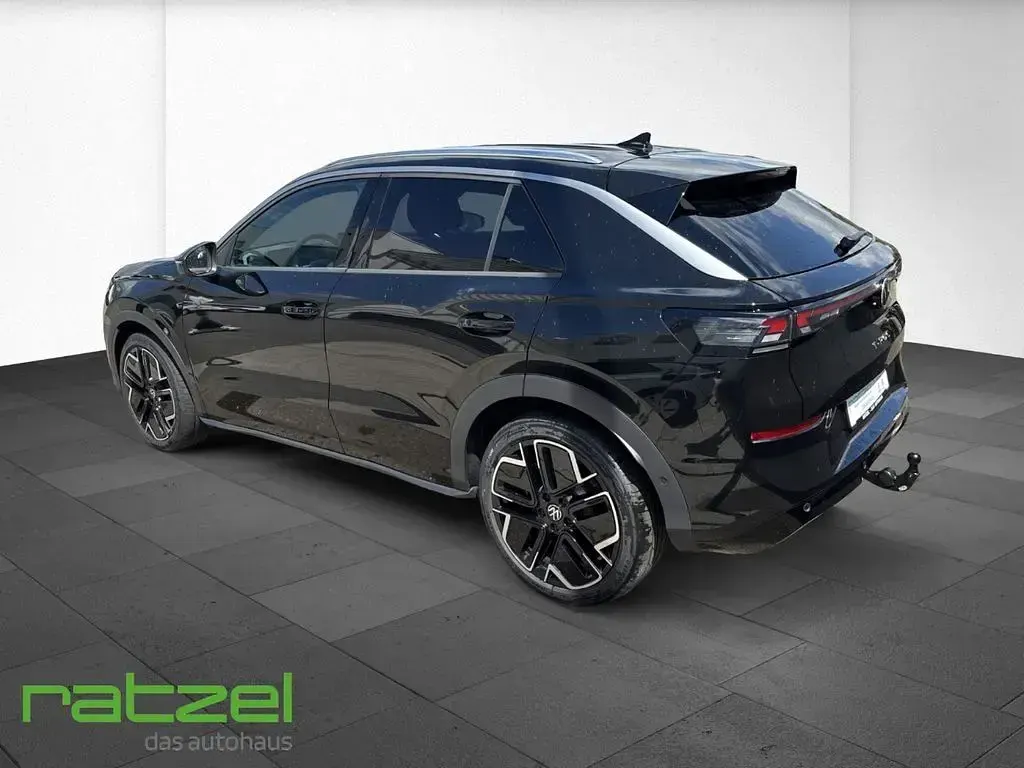 Gebraucht VW T-Roc R-line 150 PS (110 kW) 2026 Schwarz SUV