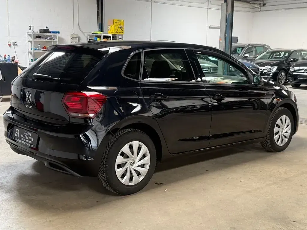 Gebraucht VW Polo Comfortline 95 PS (69 kW) 2021 Deep black perleffekt Kleinwagen